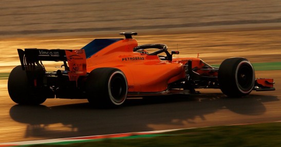 McLaren przyozdobi osłonę na kokpit bolidu logo producenta klapek