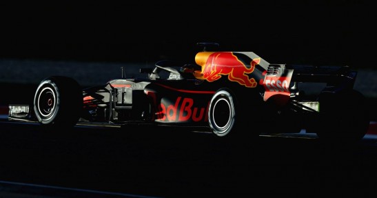 Red Bull nie chce tracić do Mercedesa więcej niż pół sekundy