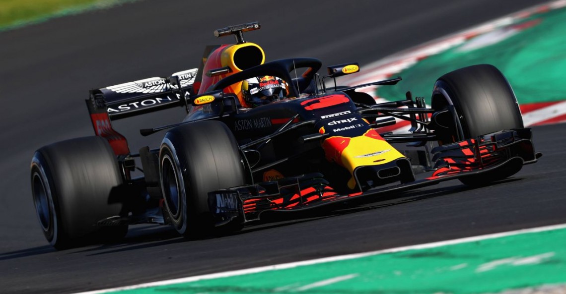 Hamilton stawia Red Bulla w roli faworyta pierwszego wyścigu nowego sezonu F1