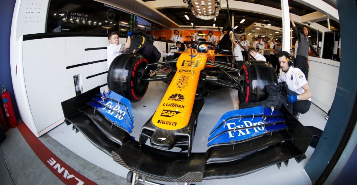McLaren ukarany grzywną za incydent z Kubicą