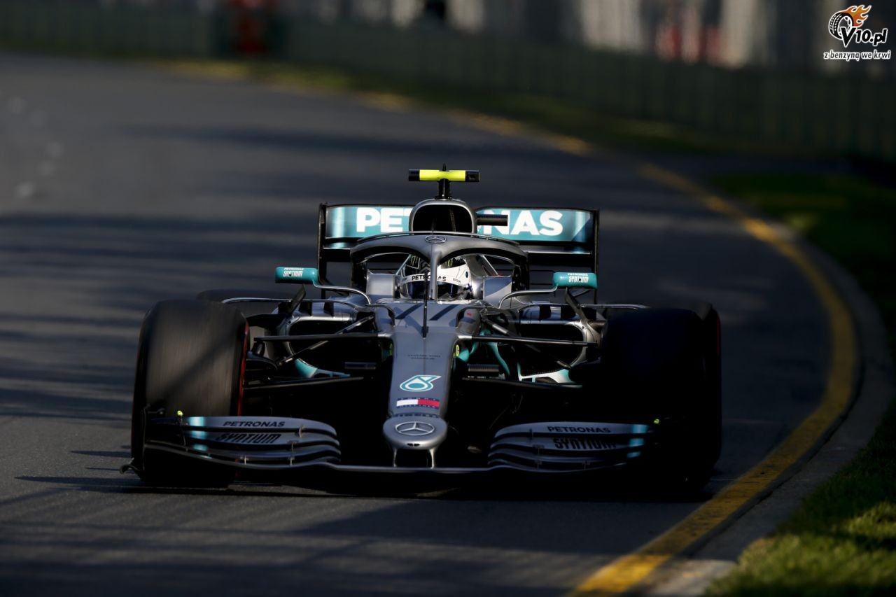 Mercedes: Ferrari zabdzio z ustawieniami bolidu