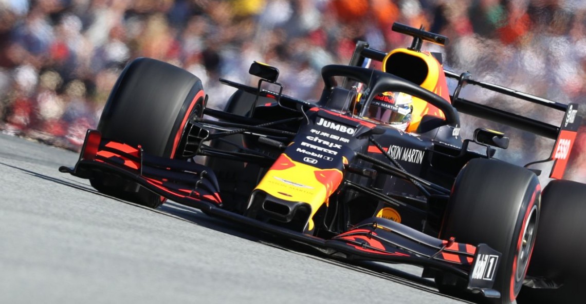 GP Austrii - wyścig: Verstappen znów najlepszy na Red Bull Ringu. Wygrał wielki pojedynek z Leclerkiem