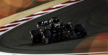 Grosjean cofnięty o 3 pozycje