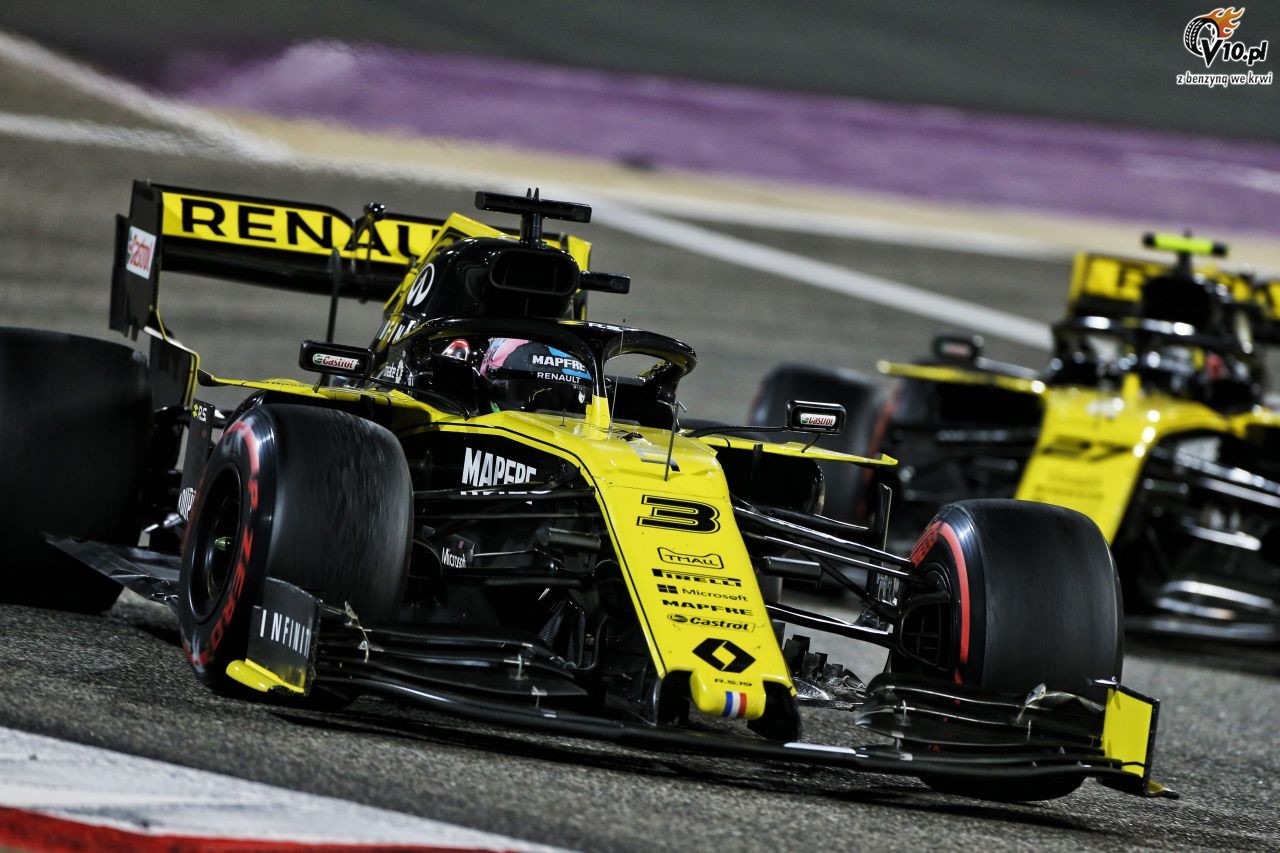 Bolidy Renault jednocze�nie straci�y moc. 'Brutalny moment'