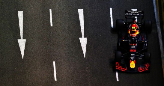 GP Singapuru - 2. trening: Hamilton wychodzi na prowadzenie