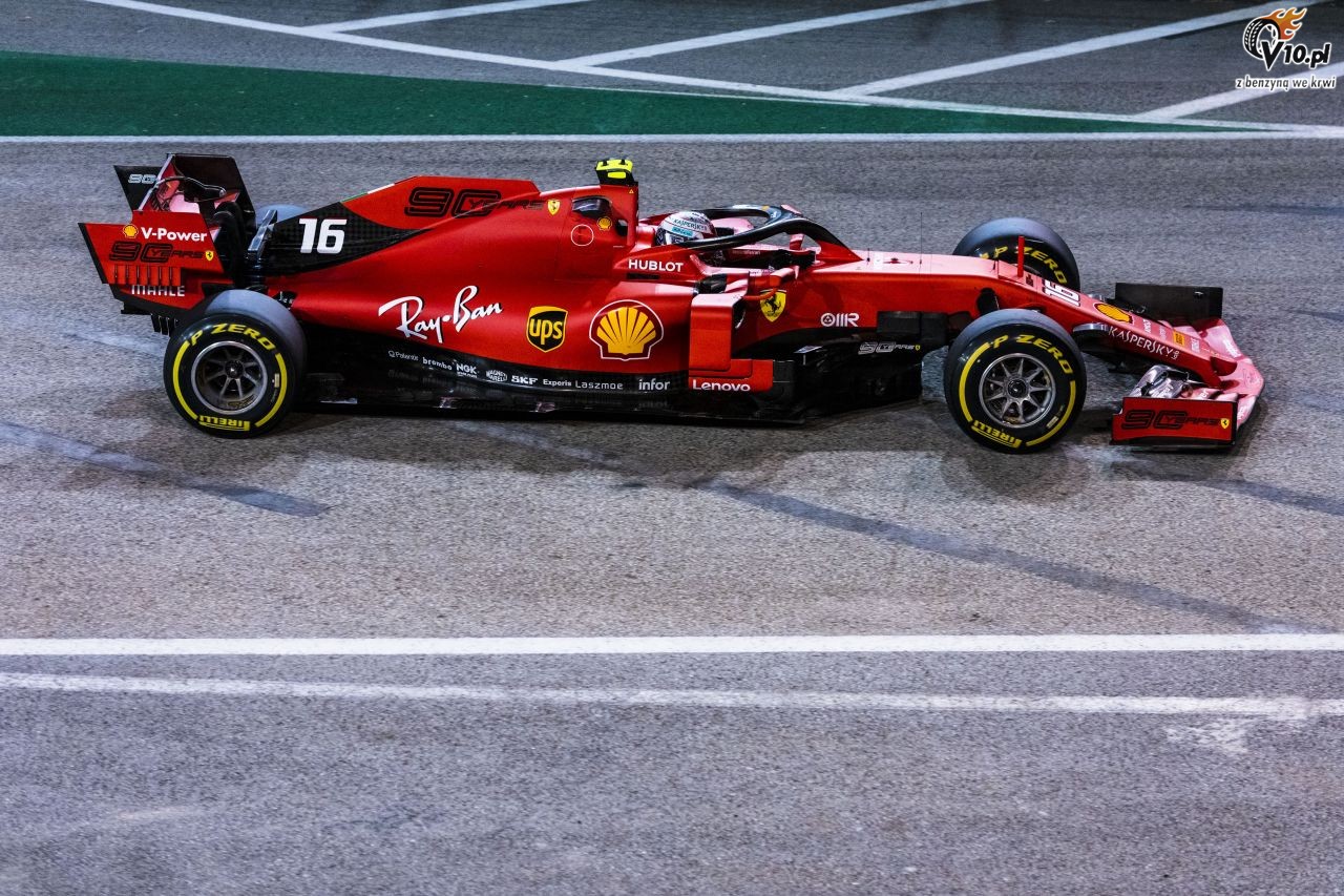 GP Singapuru - kwalifikacje: Passa Leclerka trwa