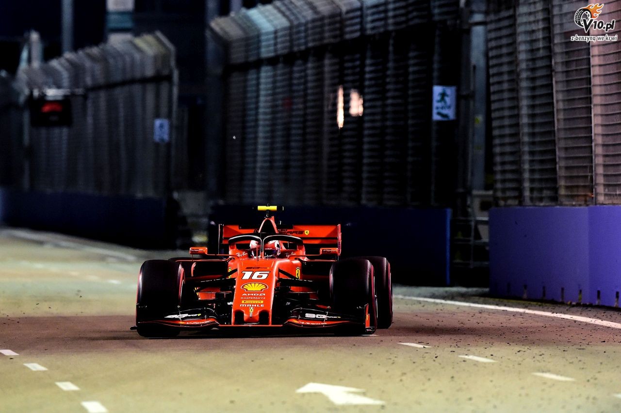 GP Singapuru - kwalifikacje: Passa Leclerka trwa