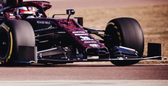 Przednie skrzydło Alfy Romeo intryguje ekspertów F1