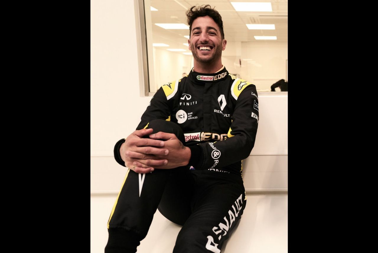 Ricciardo pokaza si w stroju Renault