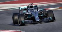 Bottas koczy z pomaganiem Hamiltonowi