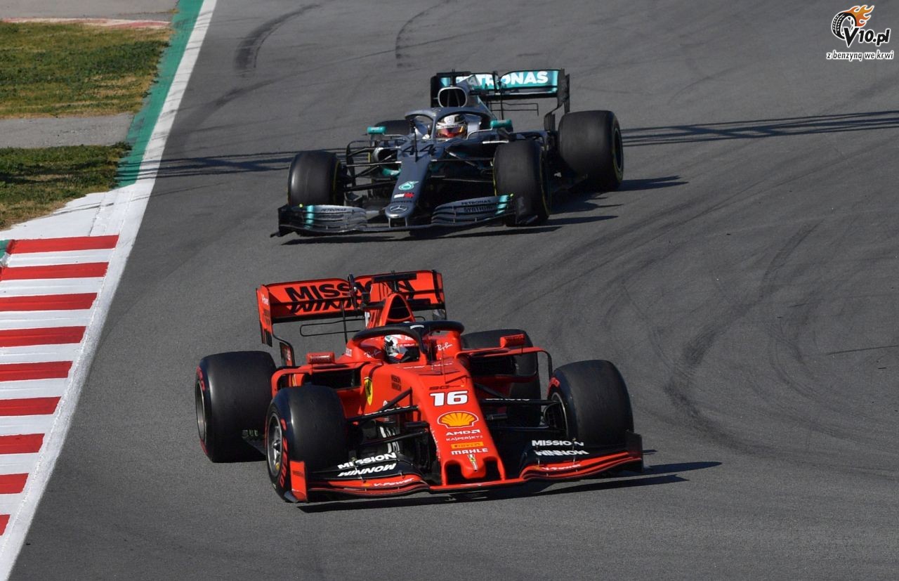Hamilton: Ferrari zaczo prace nad nowym bolidem F1 wczeniej od Mercedesa
