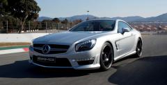 Schumacher i Rosberg wyprbowali nowy samochd bezpieczestwa F1 - Mercedesa SL63 AMG