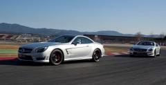 Schumacher i Rosberg wyprbowali nowy samochd bezpieczestwa F1 - Mercedesa SL63 AMG