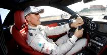 Schumacher i Rosberg wyprbowali nowy samochd bezpieczestwa F1 - Mercedesa SL63 AMG