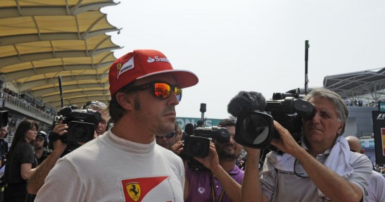 Alonso broniony przez di Montezemolo po docince Ferrari