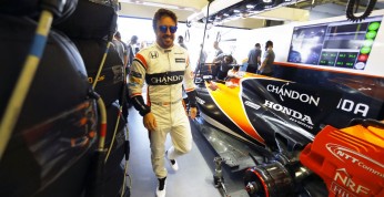 Alonso docina Hondzie w nowy sposób