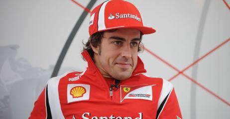 Alonso zaskoczony małą stratą do McLarena