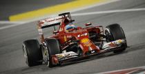 GP Singapuru - 1. trening: Alonso przed Mercedesami