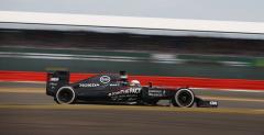Boullier: Bolid McLarena moe przypieszy o cae sekundy