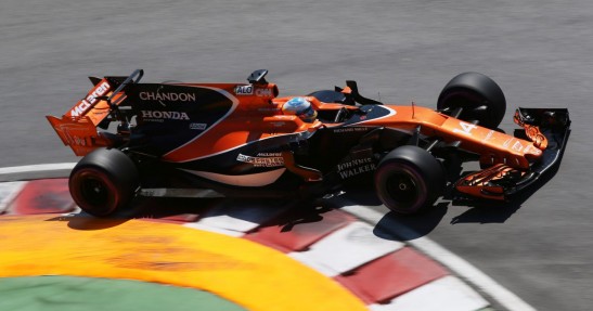 Fernando Alonso w bolidzie F1