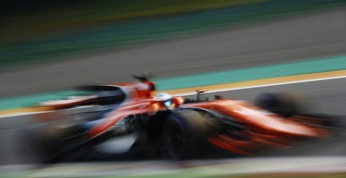 Alonso: Łatwo zajęlibyśmy dwa pierwsze miejsca