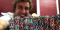 Alonso harcuje na Twitterze
