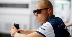 Bottas z kar cofnicia o 3 pozycje na starcie