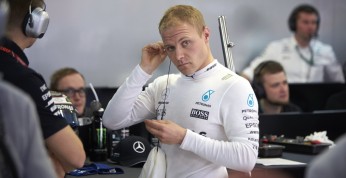 Bottas wystartuje z 15. pola
