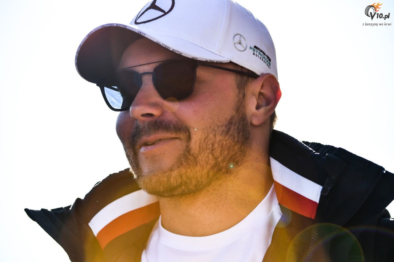 GP Abu Zabi - 1. trening: Bottas dyktuje tempo, wypadek Vettela