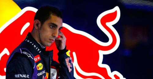 Buemi pozostaje rezerwowym Red Bulla