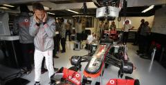 Button: Pierwsze jazdy nowymi bolidami F1 bd komiczne