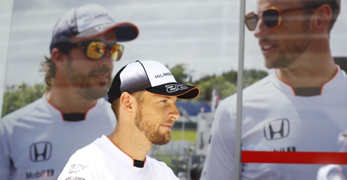 Nieobecność Buttona na testach F1 po GP Bahrajnu niezrozumiała dla Massy