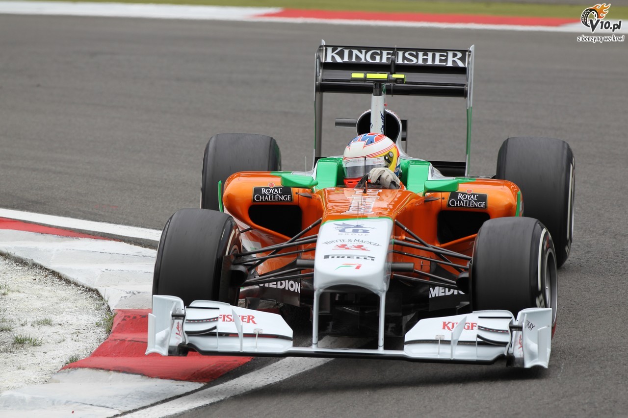 Grand Prix Belgii - 2.trening: Webber wykorzysta suchy tor i wygra