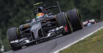 GP Brazylii - 1. trening: Rosberg przed Hamiltonem, szybkie Toro Rosso