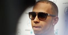 Hamilton boleje nad pitym miejscem