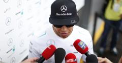 Hamilton: W bolidzie Mercedesa na deszczu nie ma dla mnie nadziei
