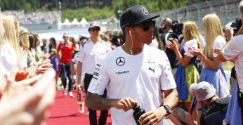 Hamilton nie ma potrzeby trzymania się w F1 z innymi kierowcami
