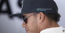 Hamilton potrzebuje fizjoterapii po wypadku w kwalifikacjach do GP Niemiec