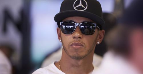 Hamilton zatrzymany przez ochron na torze Albert Park