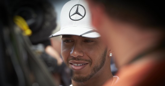 Bottas nie boi się jeździć z Hamiltonem
