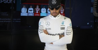 Hamilton nie chce dzielić się informacjami z Bottasem