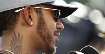 Hamilton uważa swoją jazdę w Q3 za najgorszą od początku Grand...