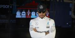 GP Chin - kwalifikacje: Rosberg na pole position, Hamilton na ostatnim miejscu