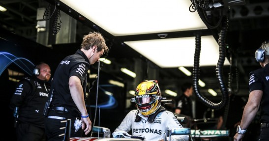 Hamilton przymierza się do przedłużenia kontraktu z Mercedesem