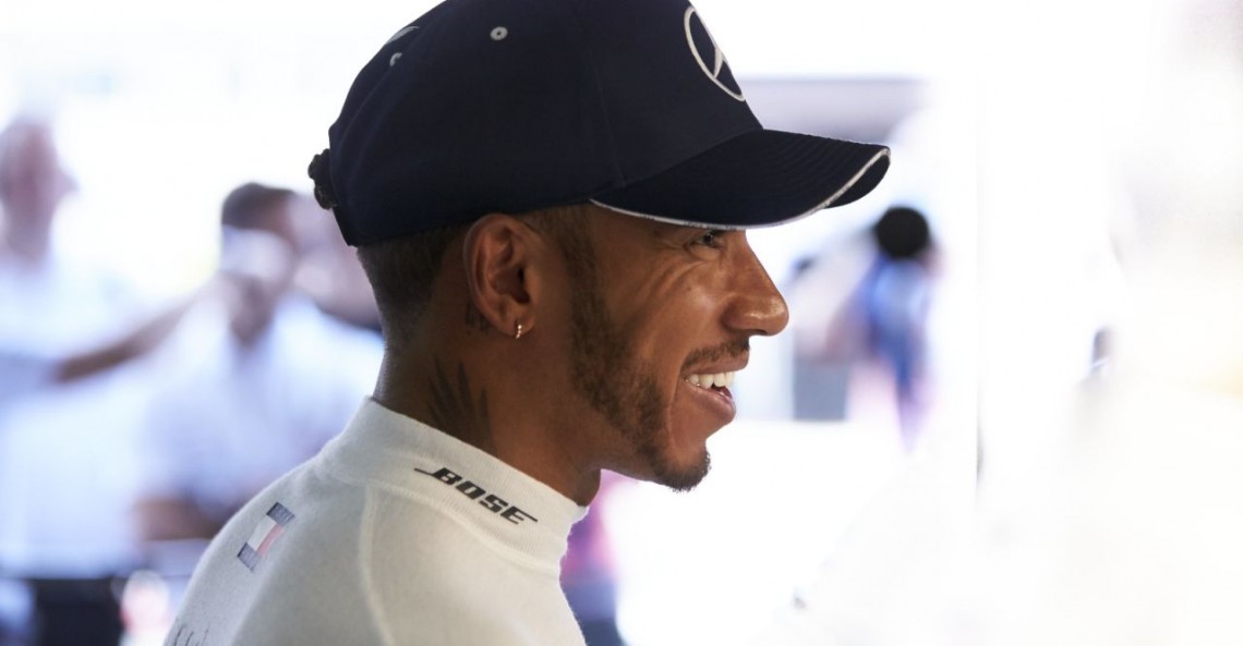 GP Singapuru - 2. trening: Hamilton wychodzi na prowadzenie