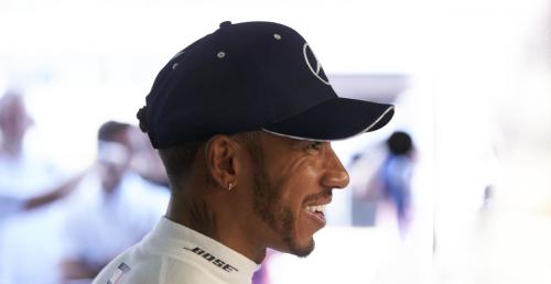 GP Singapuru - 2. trening: Hamilton wychodzi na prowadzenie