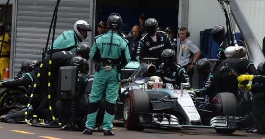 Fani F1 mają wybierać kierowcę wyścigu i najlepsze wyprzedzanie