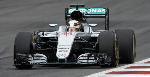 GP Abu Zabi - 1. trening: Hamilton prawie 0,4 sekundy przed Rosbergiem