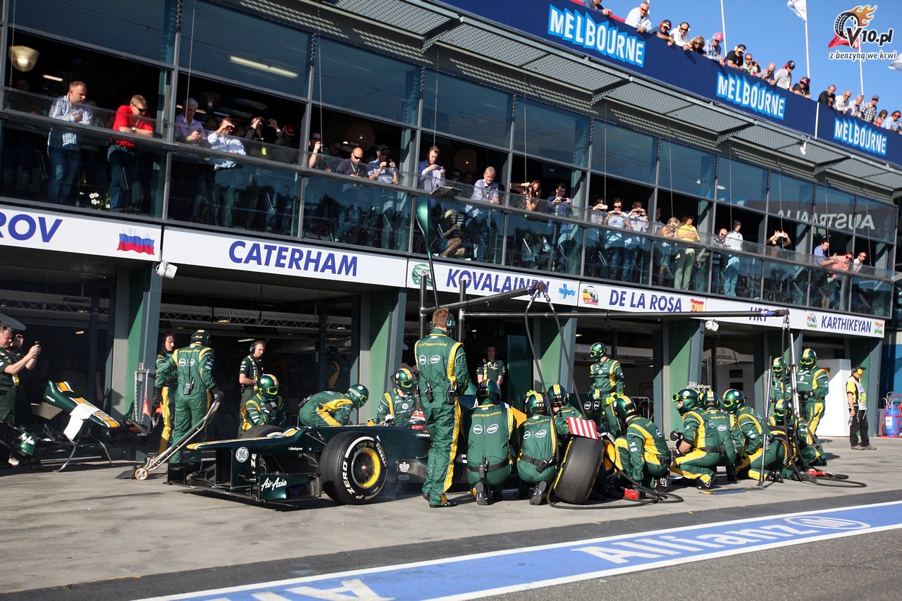 Caterham ukarany grzywn za incydent w alei serwisowej podczas GP Belgii