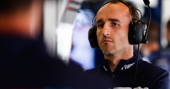 Williams poprawia dwa nielegalne elementy bolidu